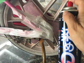 スプレー塗装でオンボロ子供用自転車を 新品おしゃれにリメイクする方法 Pacoma パコマ 暮らしの冒険webマガジン