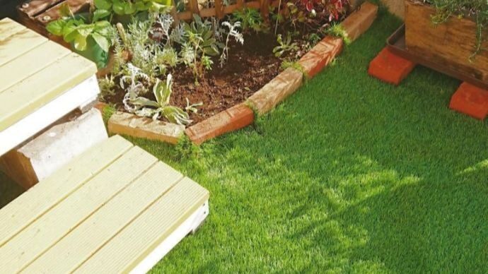 ガーデニング初心者におすすめ 人工芝を使った庭造り Pacoma パコマ 暮らしの冒険webマガジン