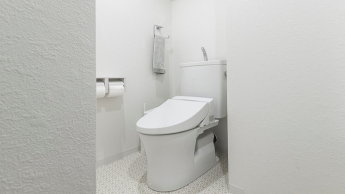 トイレの臭いの原因は壁 壁掃除で空気をリフレッシュしよう Pacoma パコマ 暮らしの冒険webマガジン